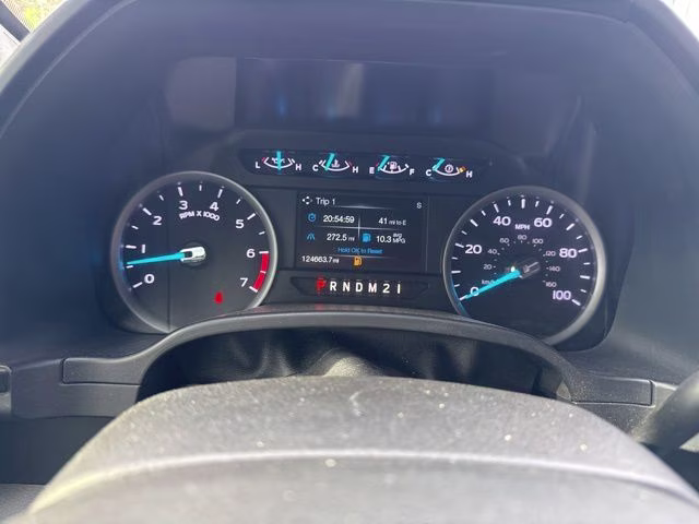 2018 Black Ford Super Duty F-250 SRW XLT 4X4 Truck