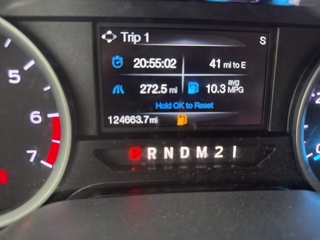 2018 Black Ford Super Duty F-250 SRW XLT 4X4 Truck