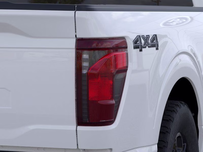 2026 Oxford White Ford F-150 XLT 4X4 Truck