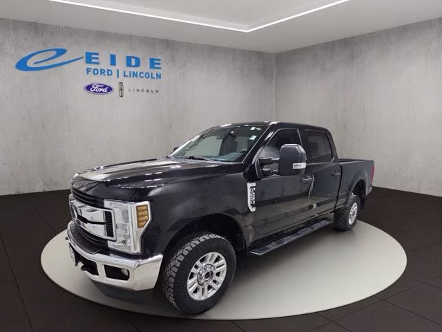 2018 Shadow Black Ford Super Duty F-250 SRW XLT 4X4 Truck