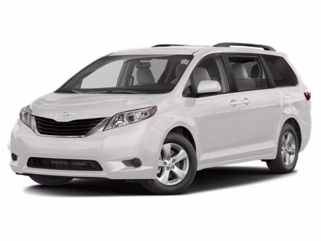 2015 White Toyota Sienna LE FWD Van