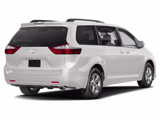 2015 White Toyota Sienna LE FWD Van