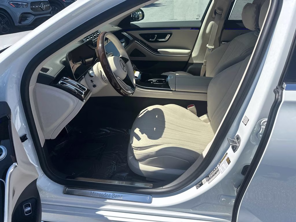 2026 Moonlight Mercedes-Benz S-Class S 500 AWD Sedan
