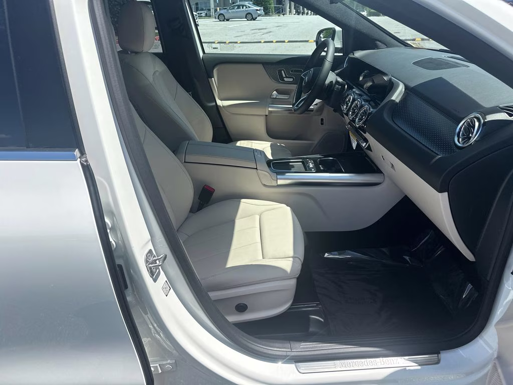 2026 White Mercedes-Benz GLA GLA 250 FWD SUV