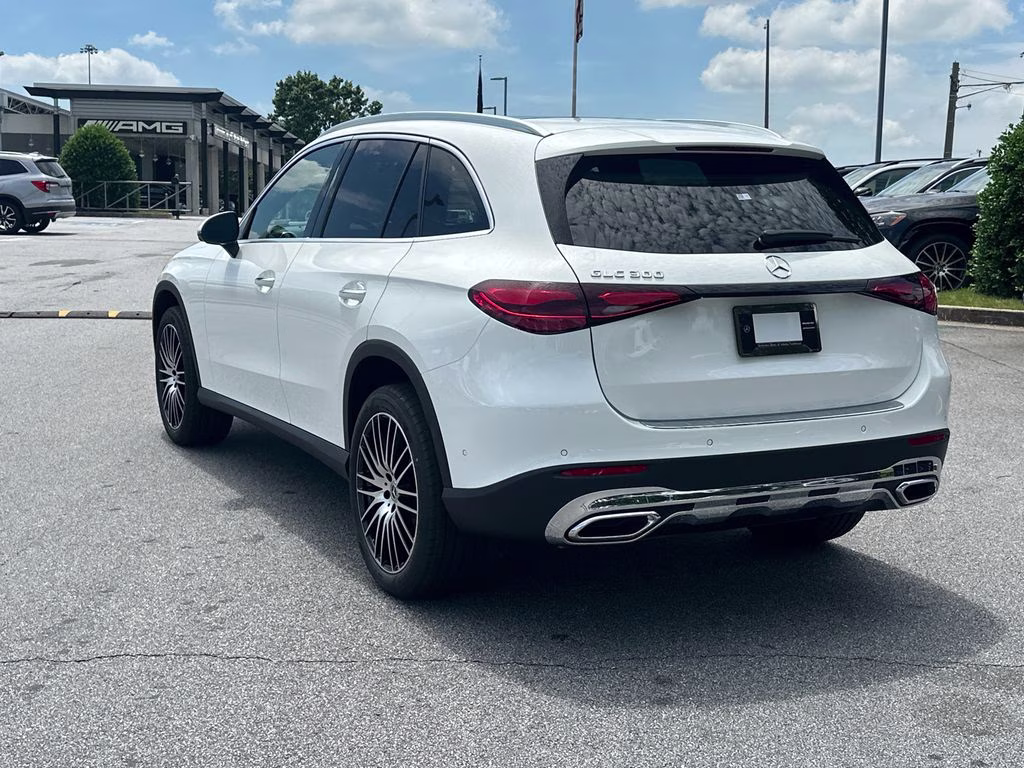 2026 101/149white Mercedes-Benz GLC GLC 300 RWD SUV