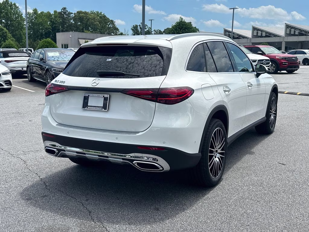2026 101/149white Mercedes-Benz GLC GLC 300 RWD SUV