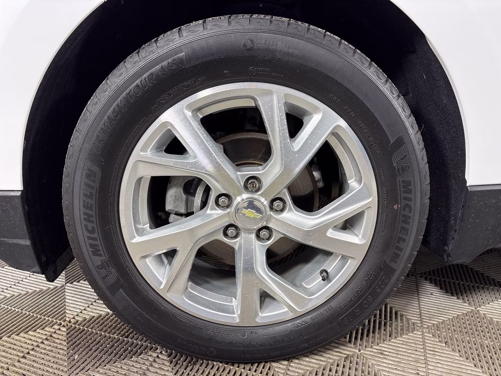 2021 Summit White Chevrolet Equinox Premier FWD SUV