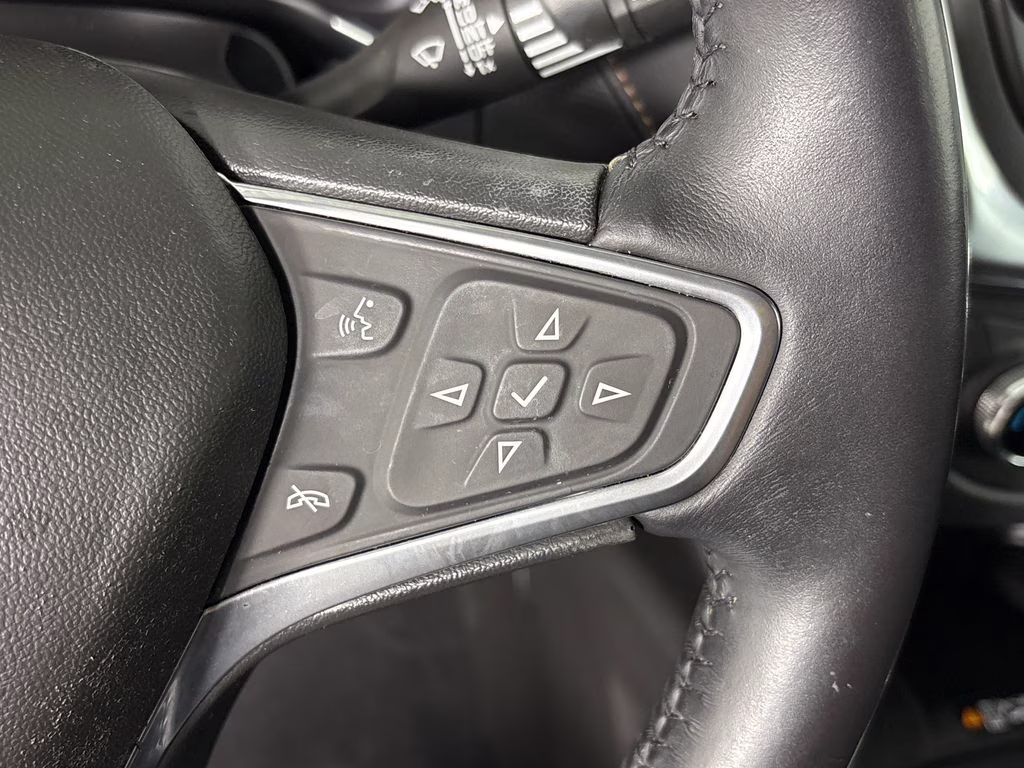 2021 Summit White Chevrolet Equinox Premier FWD SUV