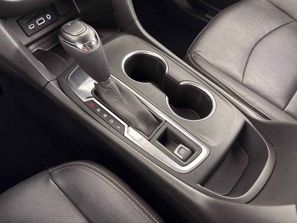 2021 Summit White Chevrolet Equinox Premier FWD SUV