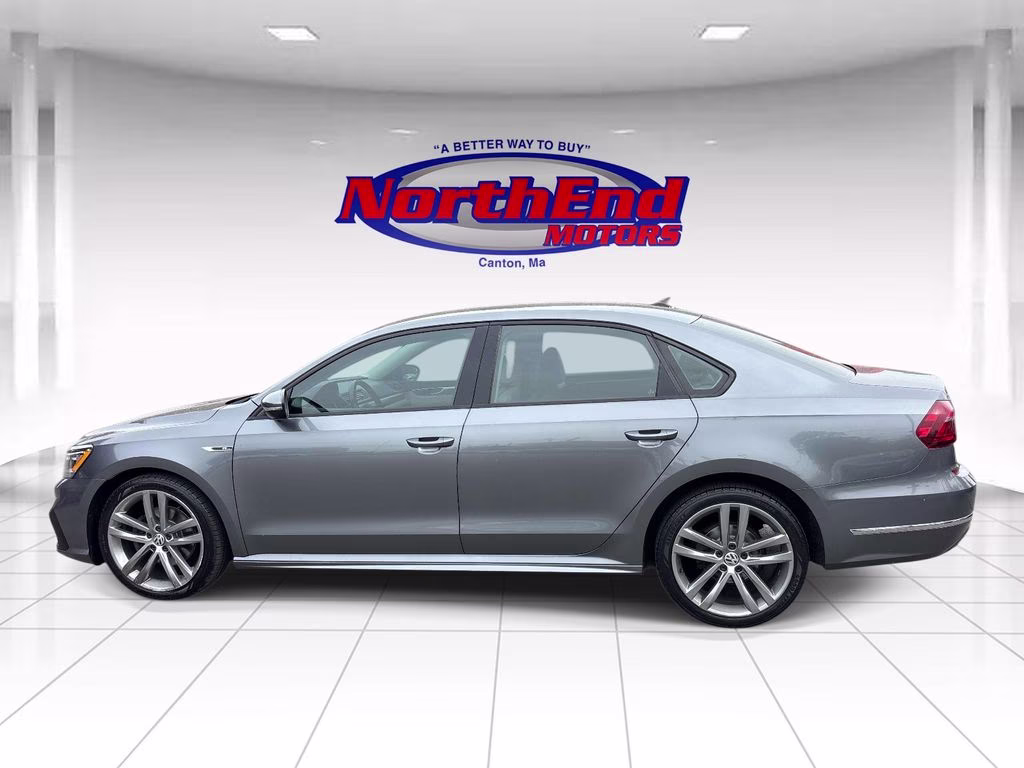 2018 Gray Volkswagen Passat FWD Sedan