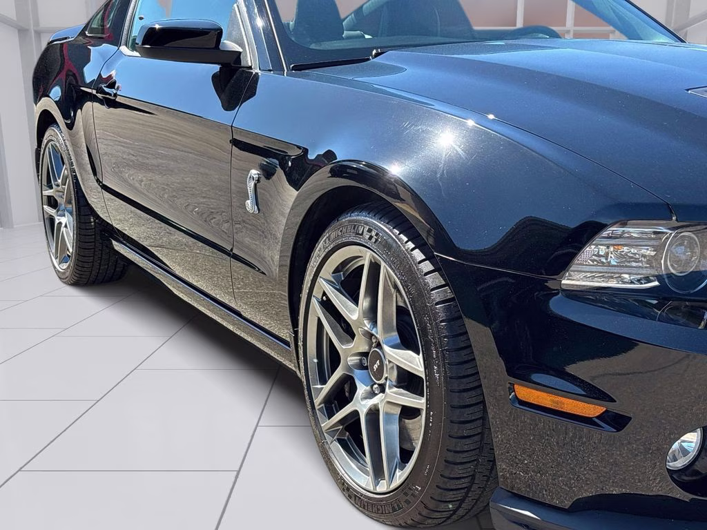 2013 Black Ford Mustang Shelby GT500 RWD Coupe
