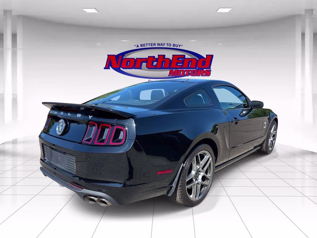2013 Black Ford Mustang Shelby GT500 RWD Coupe