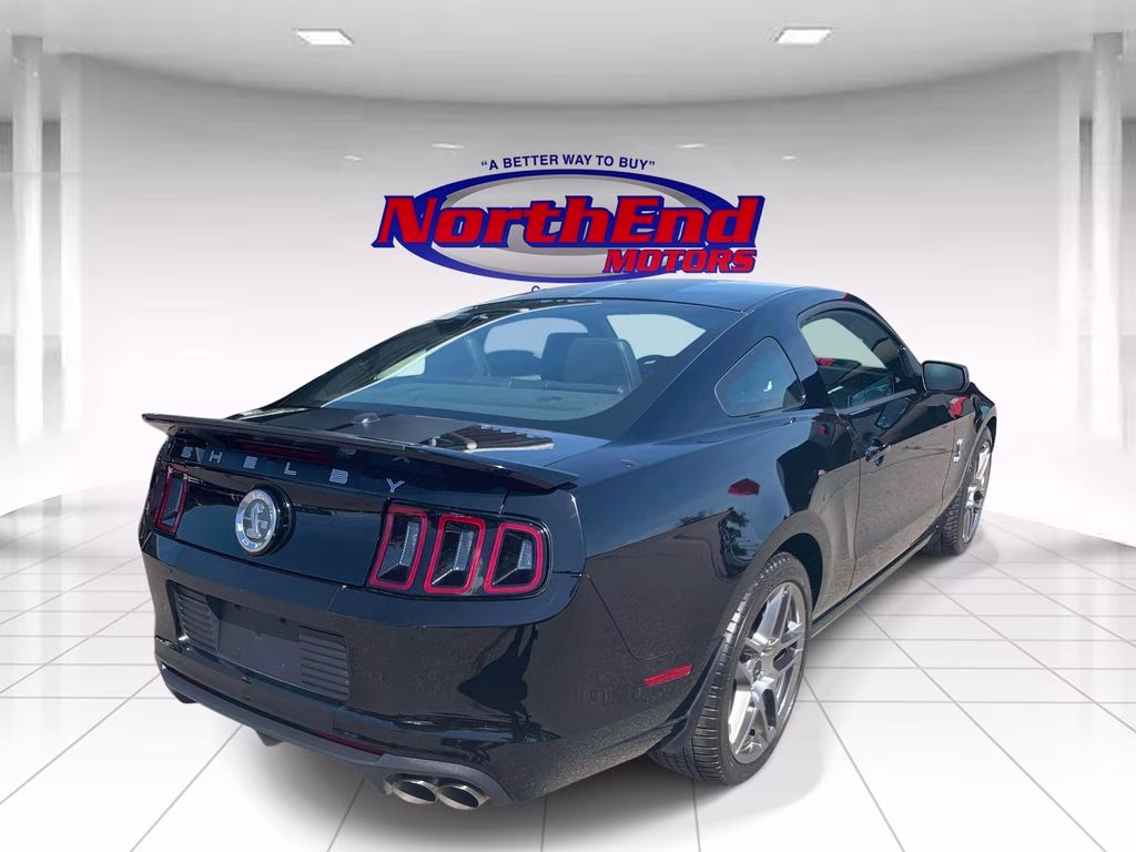 2013 Black Ford Mustang Shelby GT500 RWD Coupe