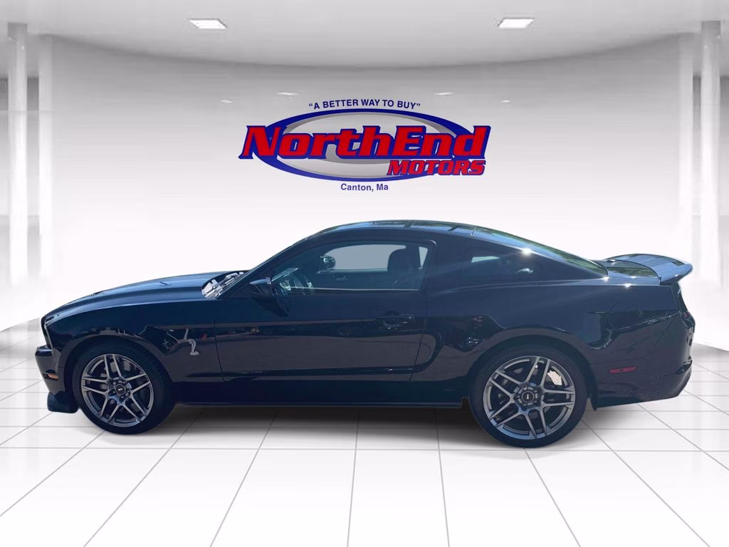 2013 Black Ford Mustang Shelby GT500 RWD Coupe