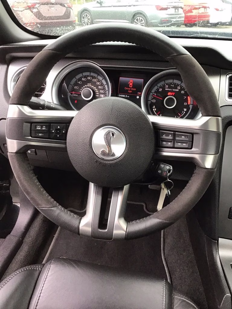 2013 Black Ford Mustang Shelby GT500 RWD Coupe