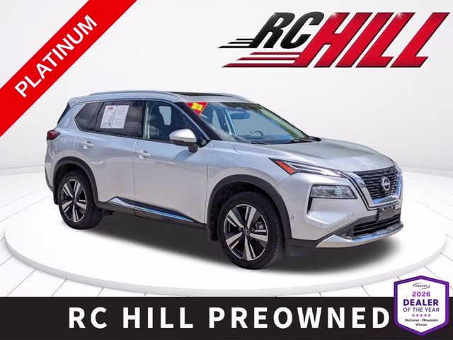 2022 Nissan Rogue Platinum FWD's photo