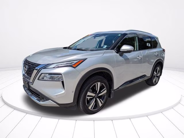 2022 Brilliant Silver Metallic Nissan Rogue Platinum FWD SUV