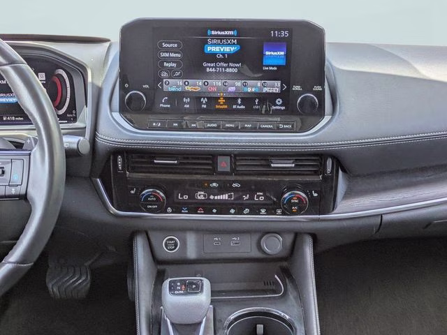2022 Brilliant Silver Metallic Nissan Rogue Platinum FWD SUV