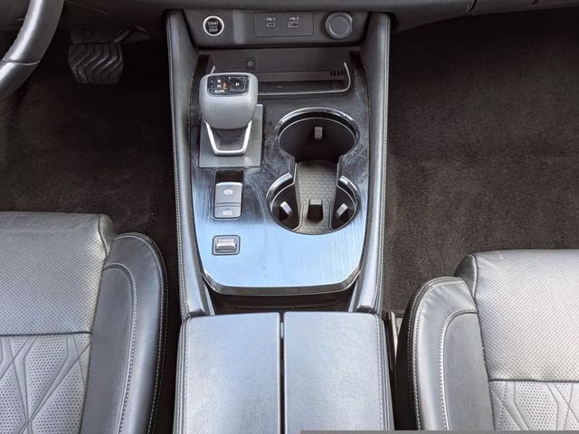 2022 Brilliant Silver Metallic Nissan Rogue Platinum FWD SUV