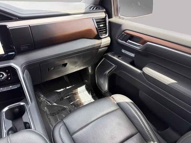 2022 Summit White GMC Sierra 1500 Denali 4X4 Truck