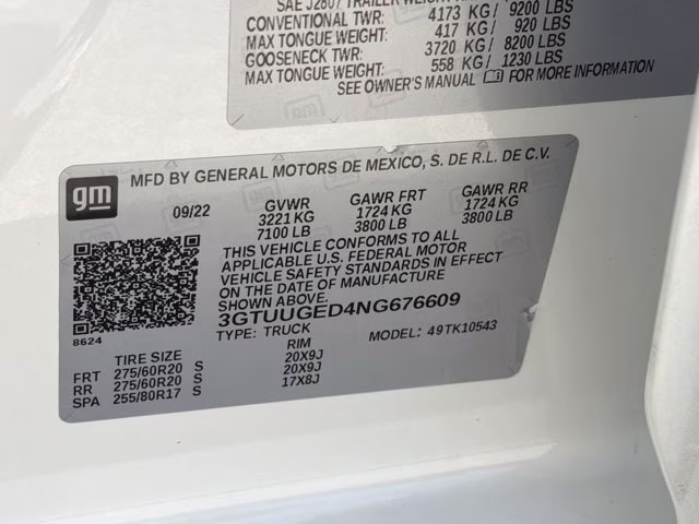 2022 Summit White GMC Sierra 1500 Denali 4X4 Truck