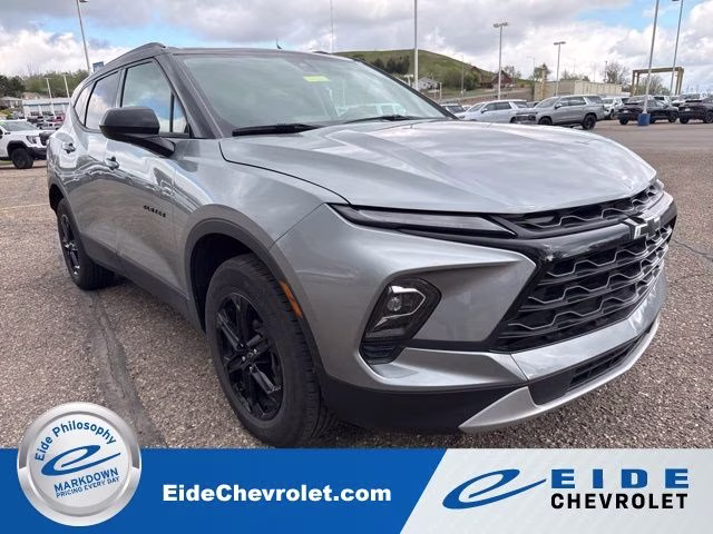 2024 Chevrolet Blazer 2.0T 2LT FWD's photo