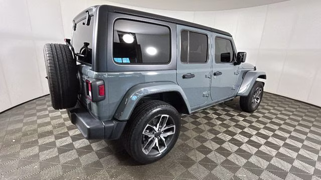 2024 Anvil Clear Coat Jeep Wrangler Sport S 4xe 4X4 SUV