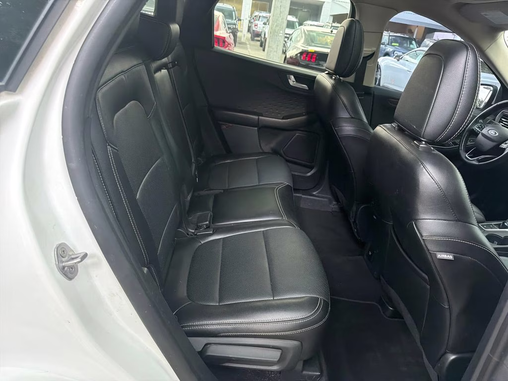 2020 Star White Metallic Tri-Coat Ford Escape Hybrid Titanium FWD SUV
