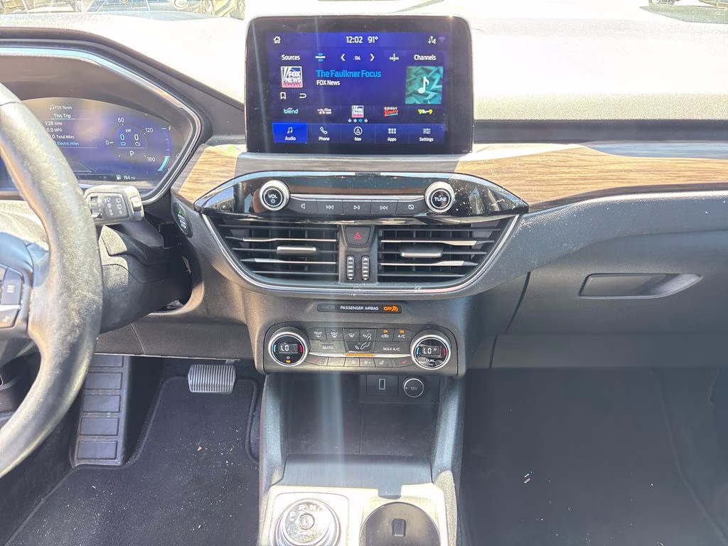 2020 Star White Metallic Tri-Coat Ford Escape Hybrid Titanium FWD SUV