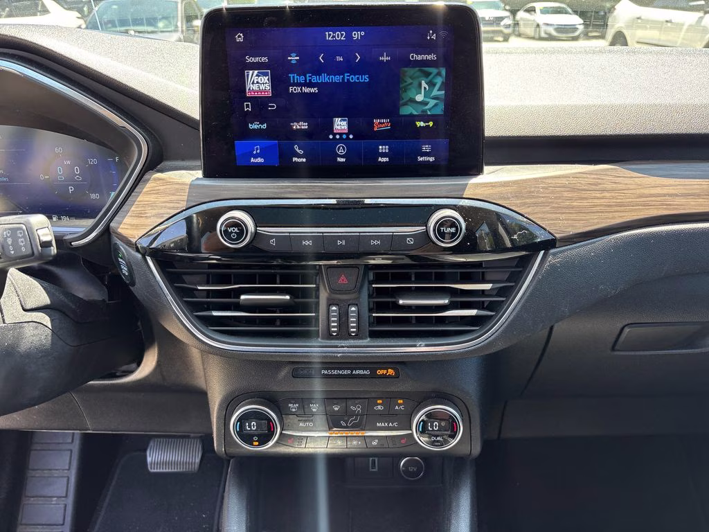 2020 Star White Metallic Tri-Coat Ford Escape Hybrid Titanium FWD SUV