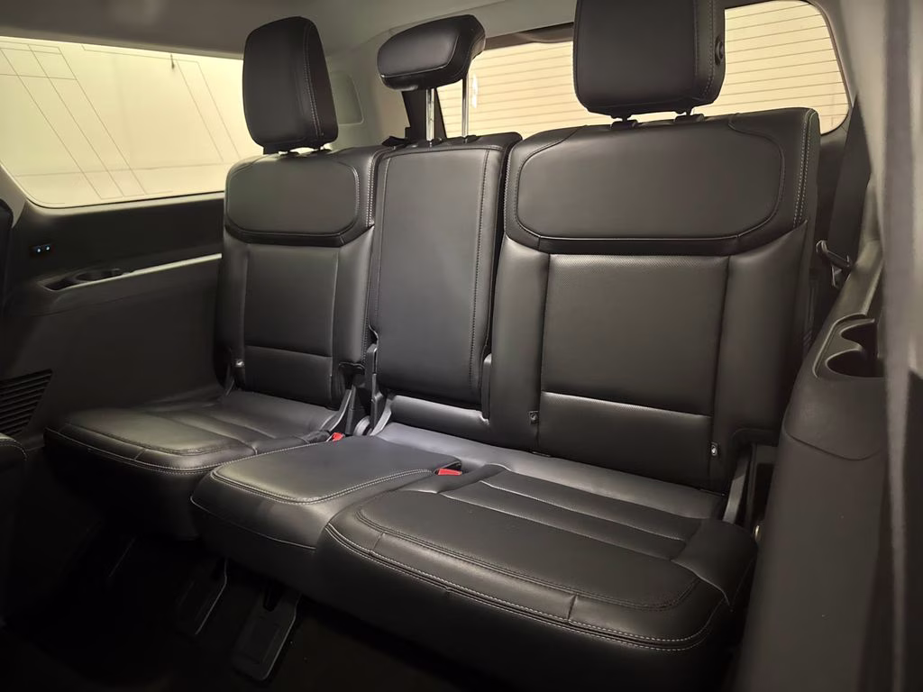 2025 Oxford White Ford Expedition Max Platinum 4X4 SUV