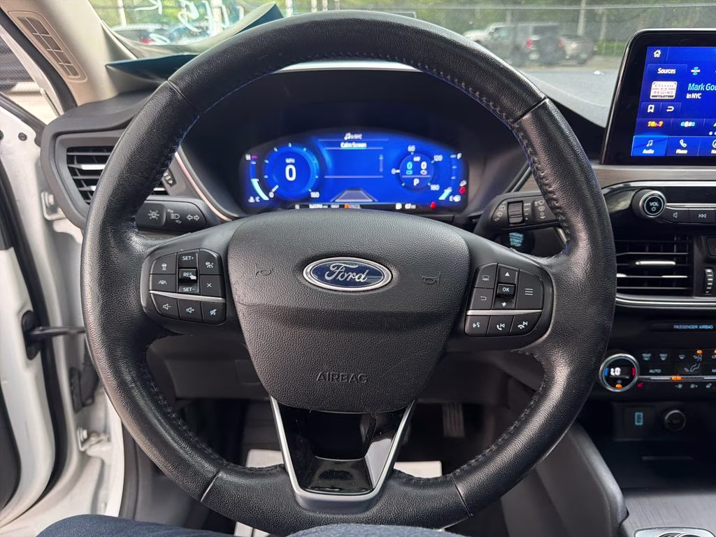 2020 Star White Metallic Tri-Coat Ford Escape Hybrid Titanium FWD SUV