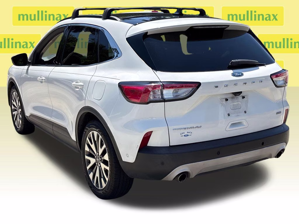 2020 Star White Metallic Tri-Coat Ford Escape Hybrid Titanium FWD SUV