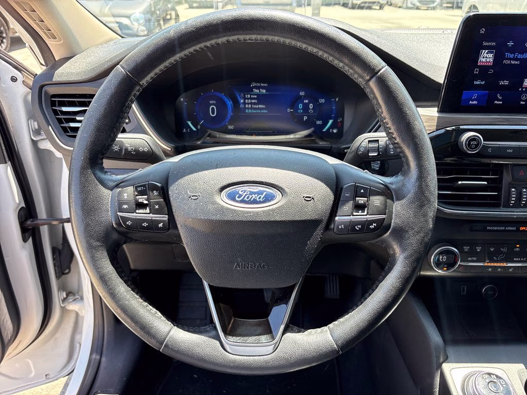 2020 Star White Metallic Tri-Coat Ford Escape Hybrid Titanium FWD SUV