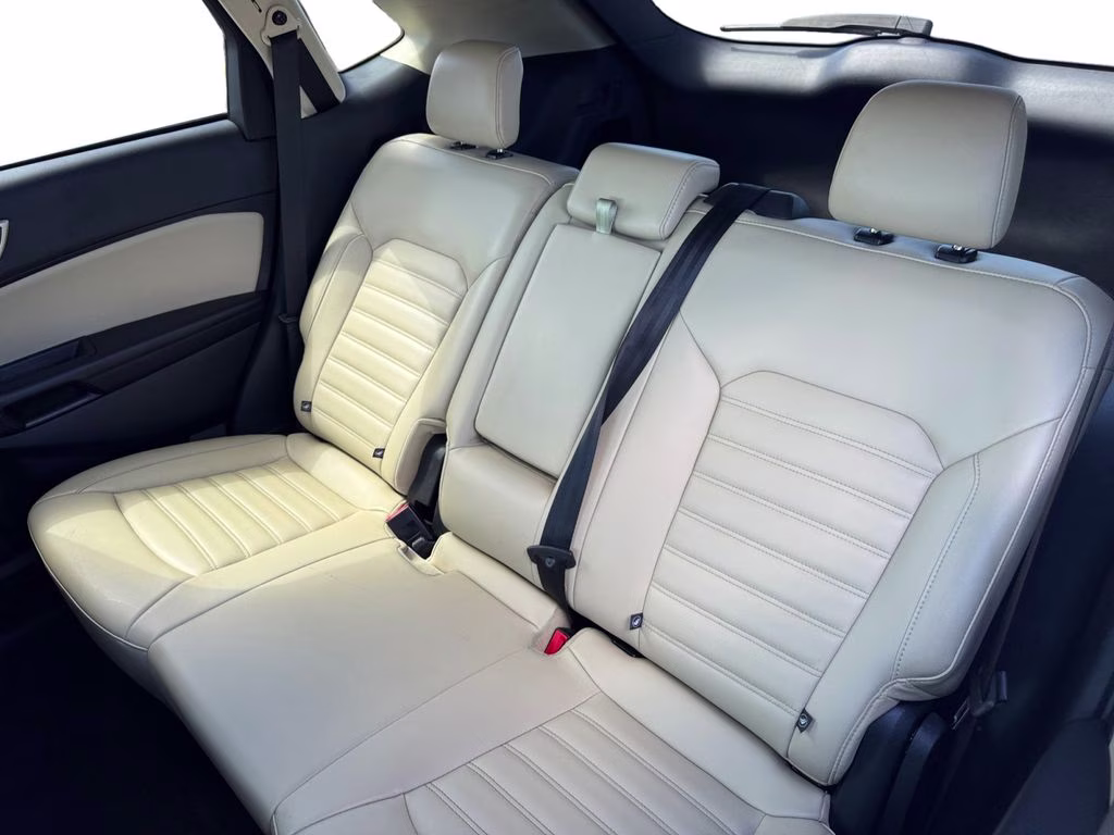 2024 Carbonized Gray Metallic Ford Edge SEL AWD SUV