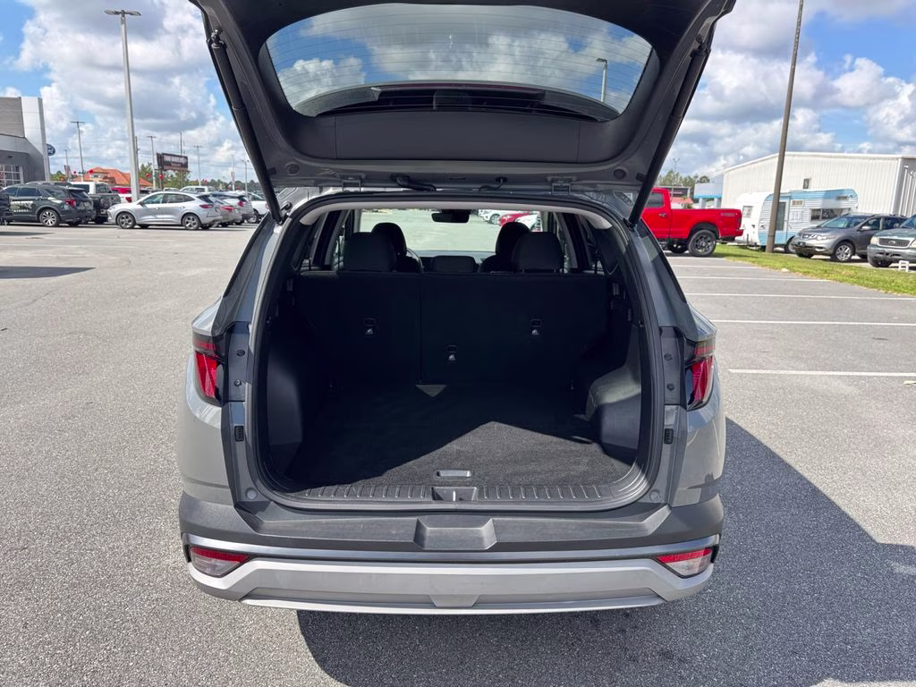 2025 Hampton Gray Hyundai Tucson SEL FWD SUV