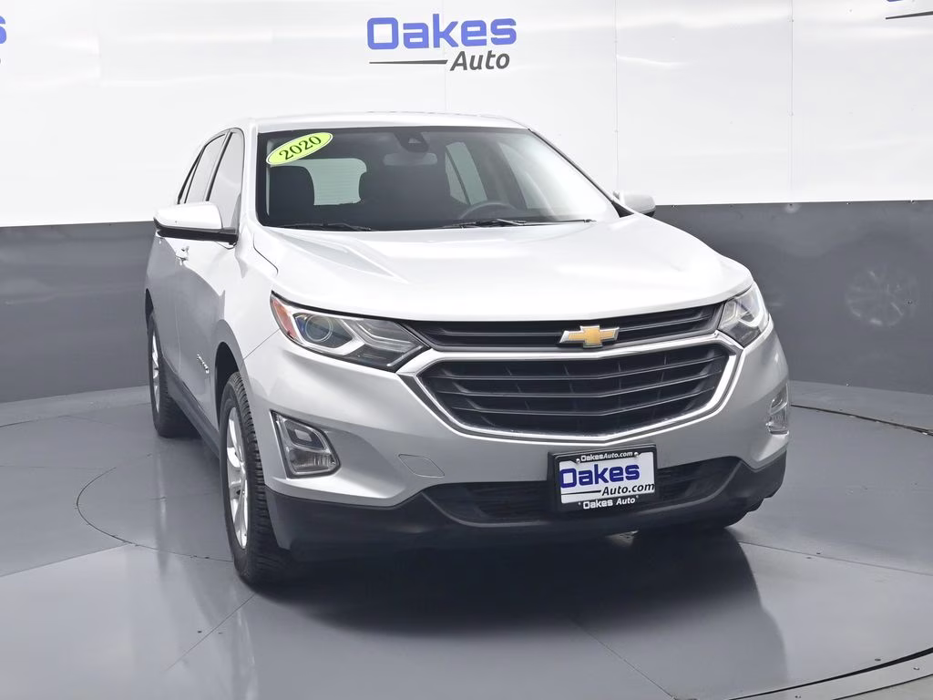 2020 Silver Ice Metallic Chevrolet Equinox LT AWD SUV