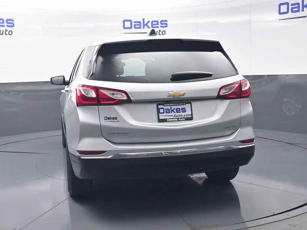 2020 Silver Ice Metallic Chevrolet Equinox LT AWD SUV