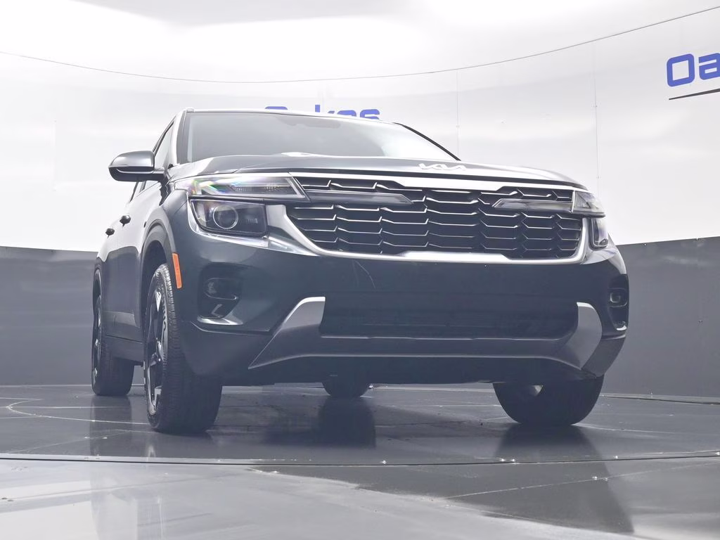 2025 Gravity Gray Kia Seltos EX AWD SUV