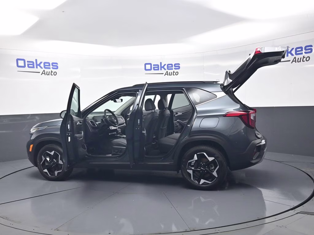 2025 Gravity Gray Kia Seltos EX AWD SUV