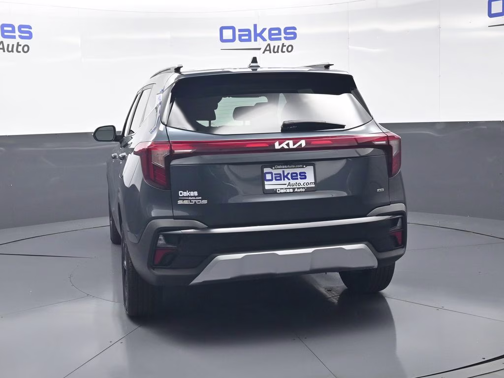 2025 Gravity Gray Kia Seltos EX AWD SUV