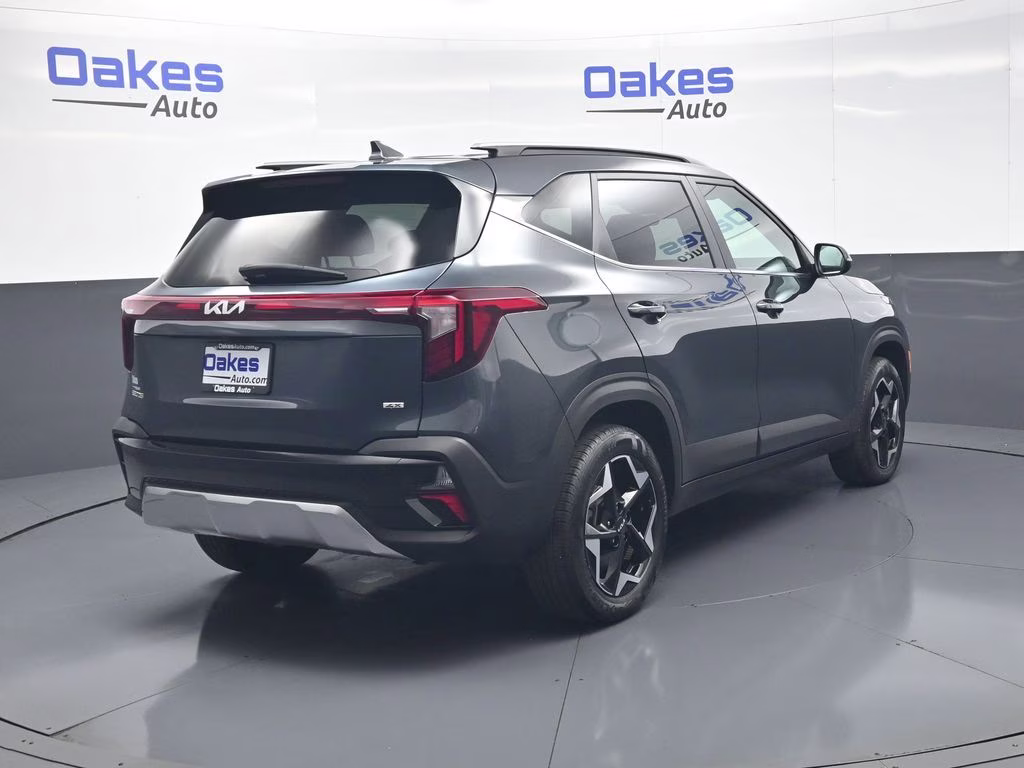 2025 Gravity Gray Kia Seltos EX AWD SUV