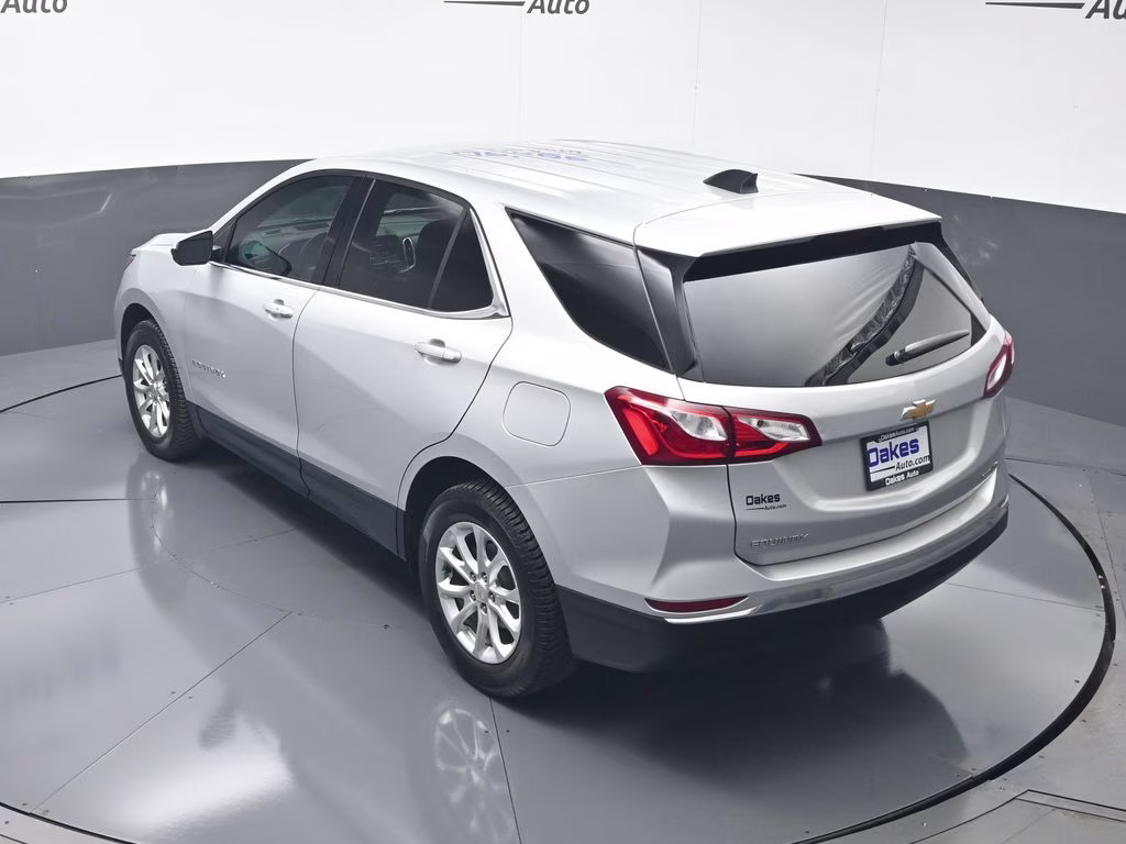 2020 Silver Ice Metallic Chevrolet Equinox LT AWD SUV