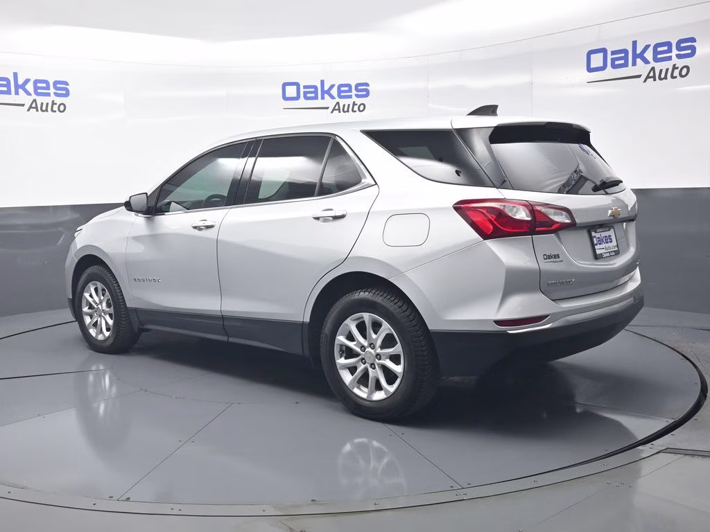 2020 Silver Ice Metallic Chevrolet Equinox LT AWD SUV