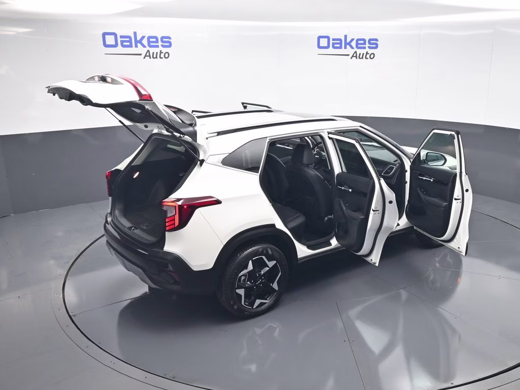 2024 Snow White Pearl Kia Seltos EX AWD SUV