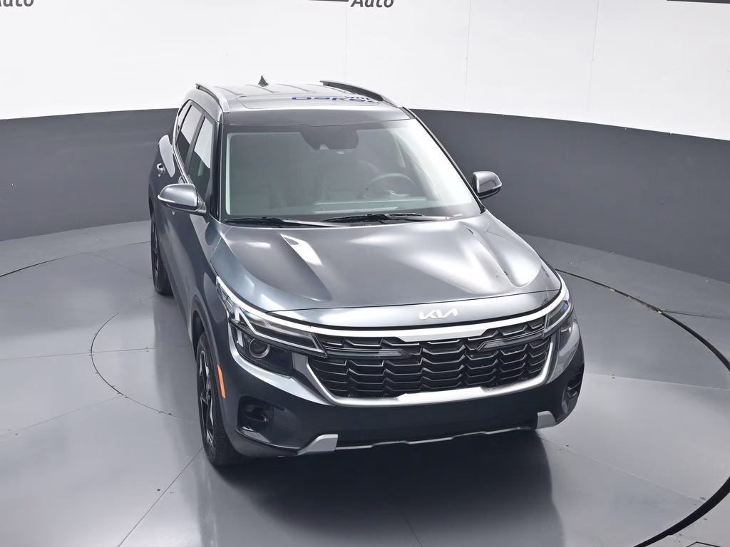 2025 Gravity Gray Kia Seltos EX AWD SUV