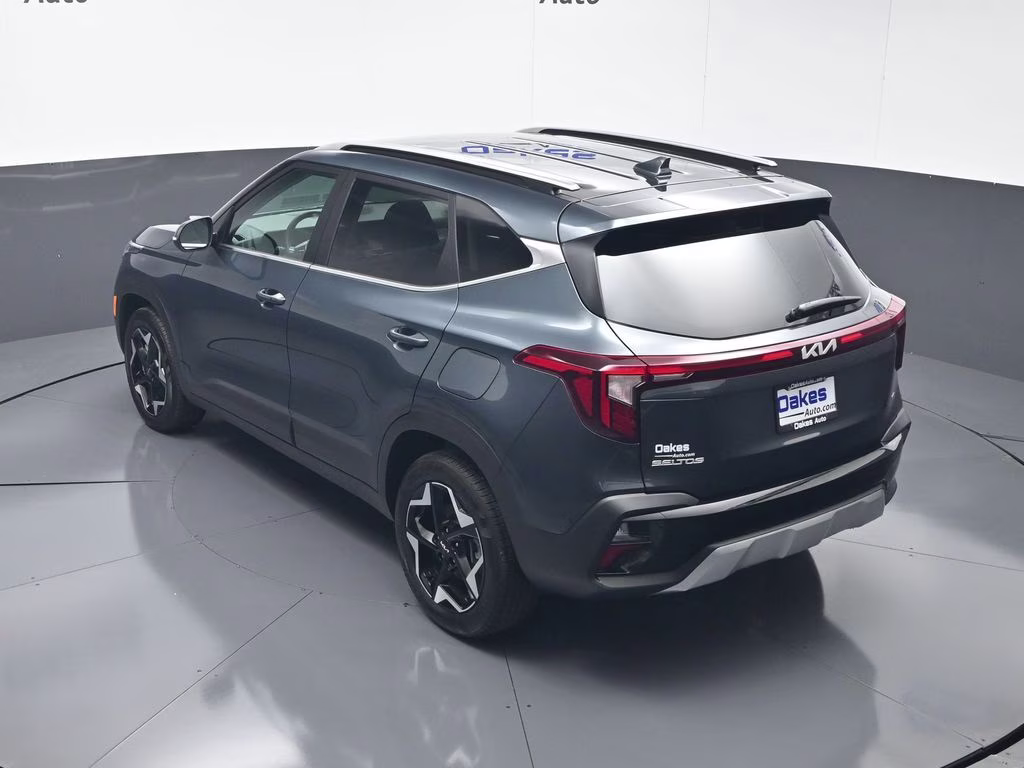 2025 Gravity Gray Kia Seltos EX AWD SUV