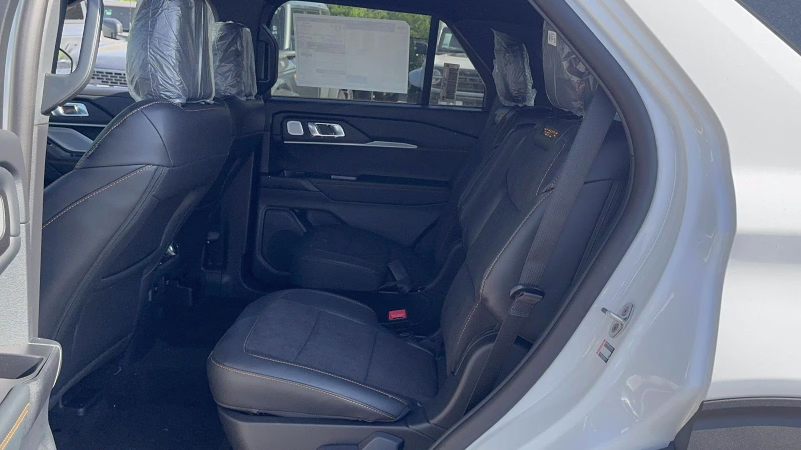 2026 White Ford Explorer Tremor 4X4 SUV