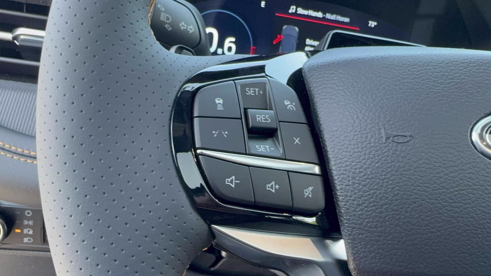 2026 White Ford Explorer Tremor 4X4 SUV