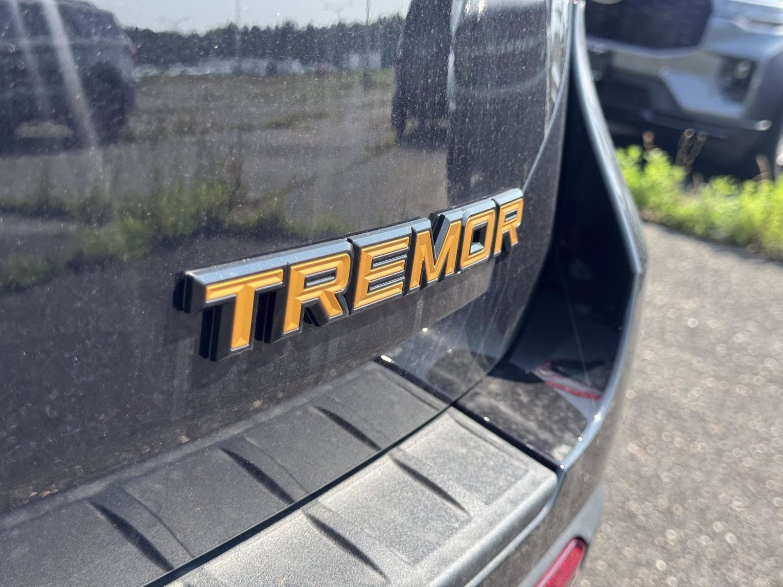 2026 Agate Black Metallic Ford Explorer Tremor 4X4 SUV